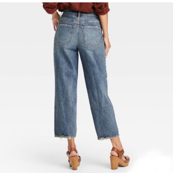 Universal Thread Vintage Straight Cropped Jeans - Picture 2 of 6